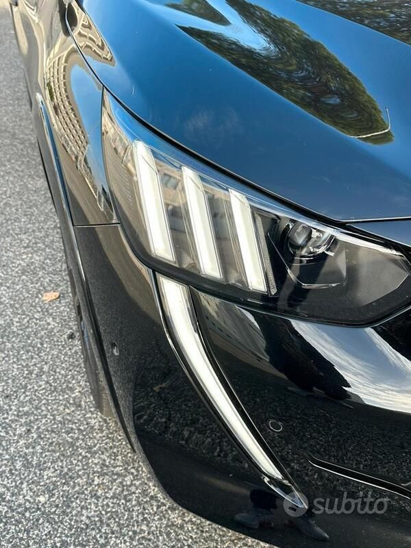 Nero Usata 2023 Peugeot 208 GT Due volumi | 18.500 € - Immagine 1/4