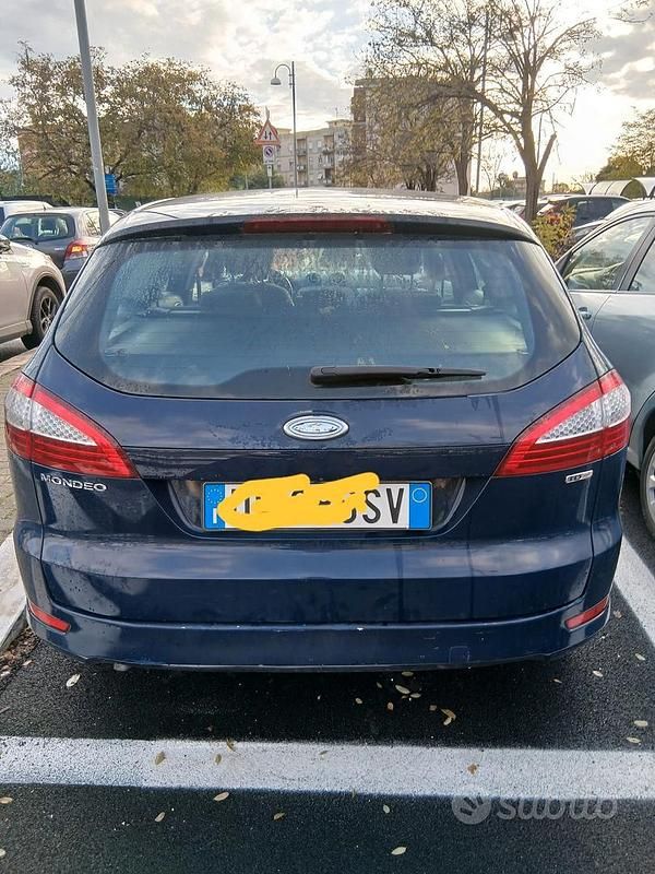 Usata Ford Mondeo 140 CV (102 kW) 2009 Blu Station wagon