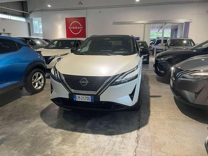Usata Nissan Qashqai Tekna 158 CV (116 kW) 2022 Bianco SUV