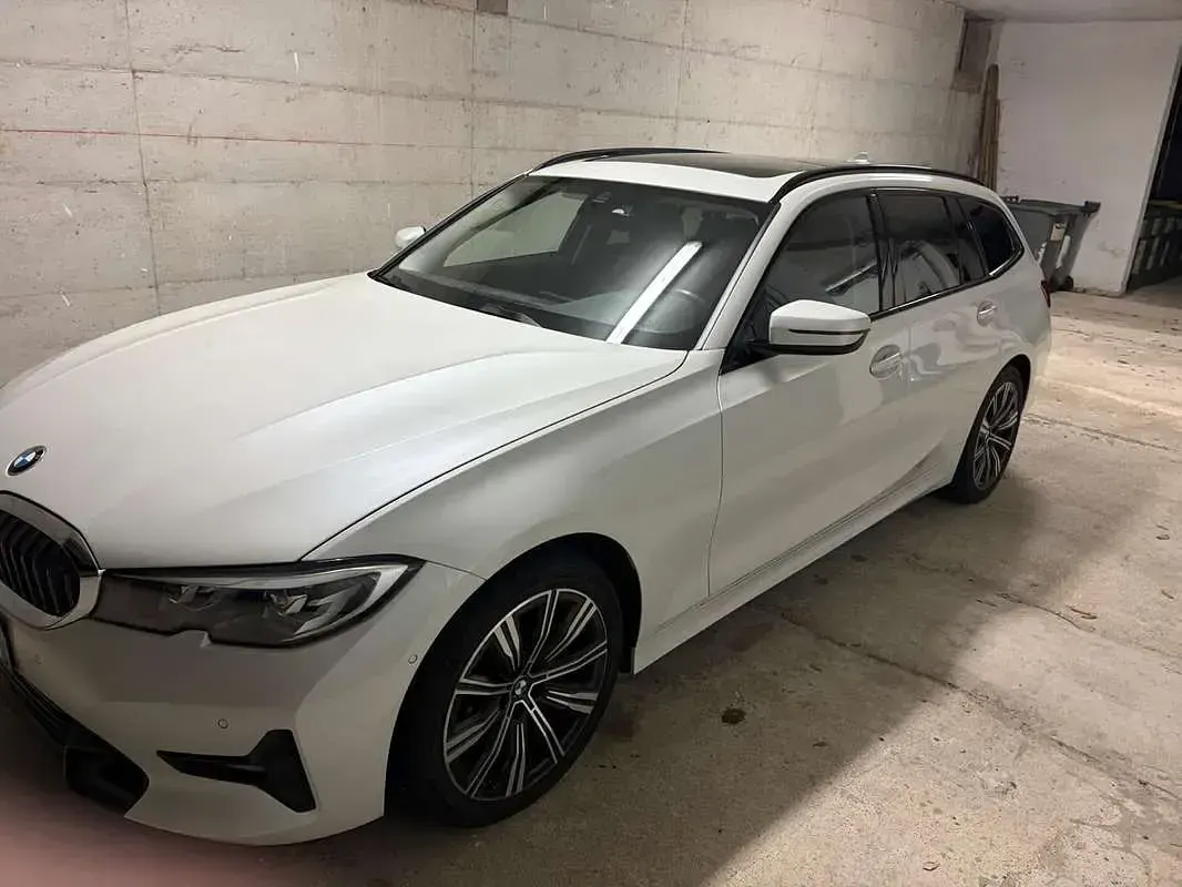 Usata BMW 318 Luxury Line 150 CV (110 kW) 2019 Station wagon