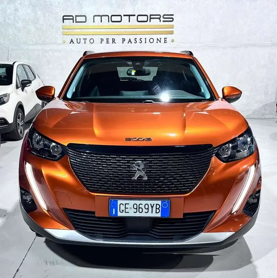 Usata Peugeot 2008 131 CV (96 kW) 2021 Other SUV