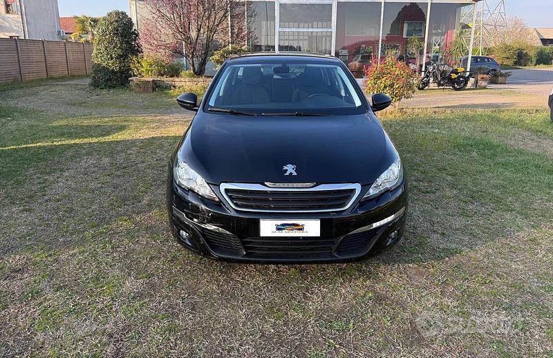 Usata Peugeot 308 Allure 120 CV (88 kW) 2017 Nero Station wagon