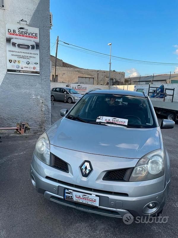 Usata Renault Koleos 150 CV (110 kW) 2009 Argento SUV