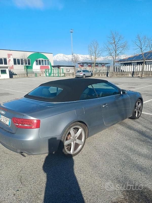 Usata Audi A5 Cabriolet 2010 Grigio Cabrio