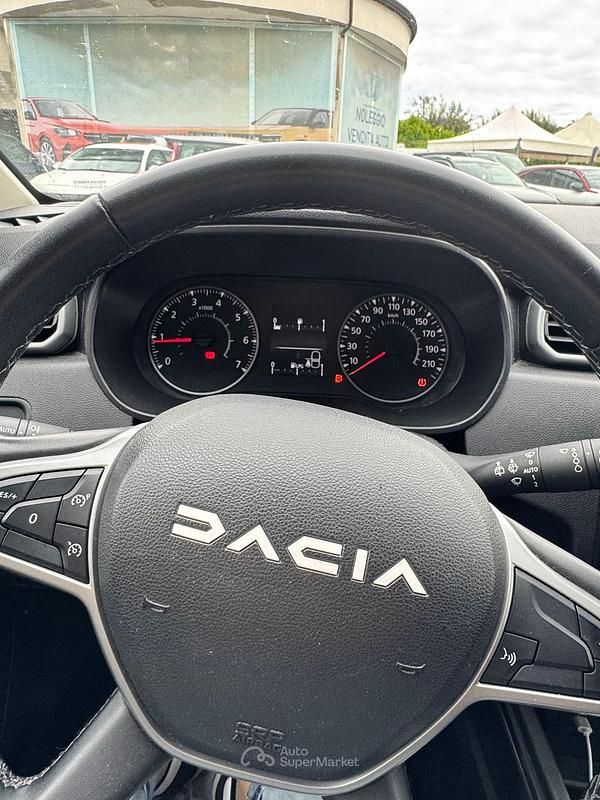 Usata Dacia Duster 101 CV (74 kW) 2023 Nero SUV