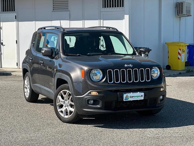 Grigio Usata 2017 Jeep Renegade Longitude SUV | 11.000 € (Buon prezzo) - Immagine 1/4