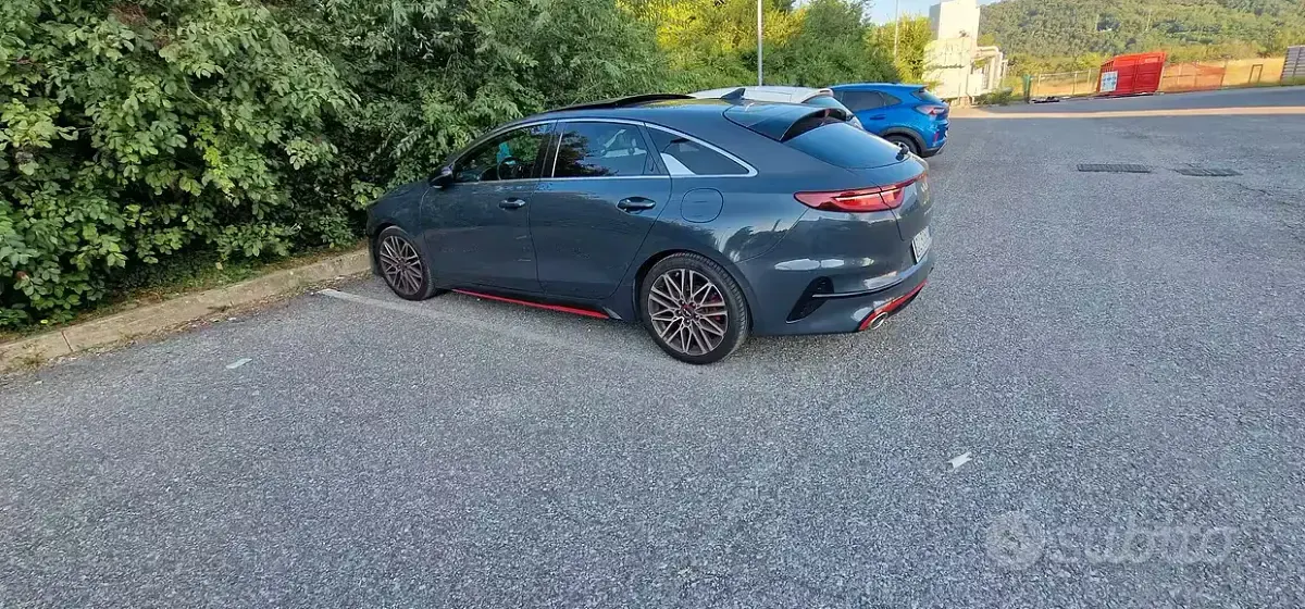 Usata Kia ProCeed GT 204 CV (150 kW) 2022 Grigio Station wagon