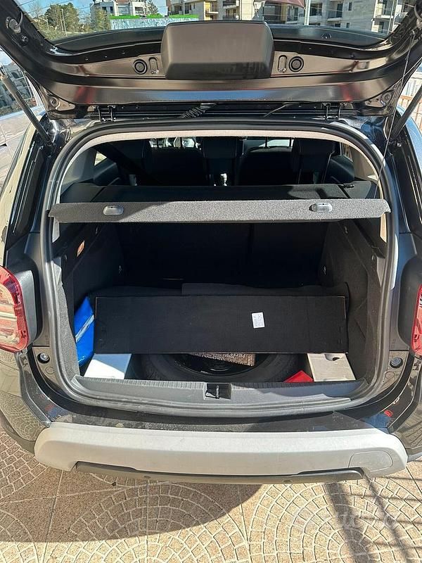 Usata Dacia Duster Prestige 116 CV (85 kW) 2022 Nero SUV