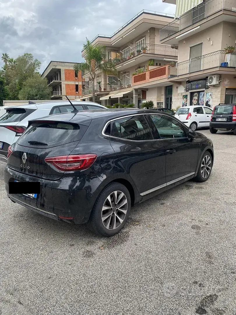 Usata Renault Clio Intens 101 CV (74 kW) 2020 Nero Berlina
