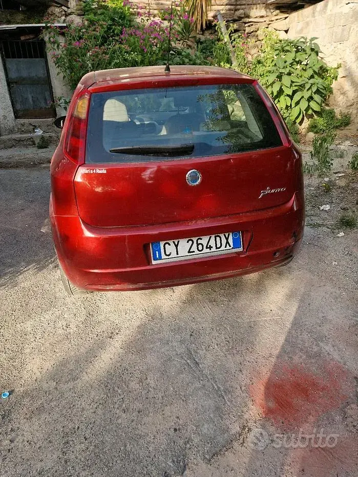 Usata Fiat Grande Punto 90 CV (66 kW) 2006 Utilitaria