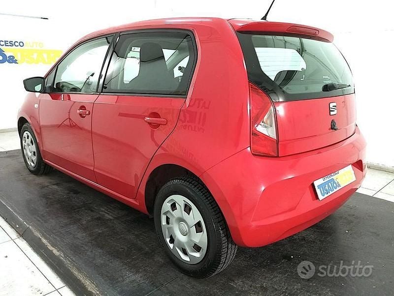 Usata Seat Mii Reference 68 CV (50 kW) 2014 Rosso Utilitaria