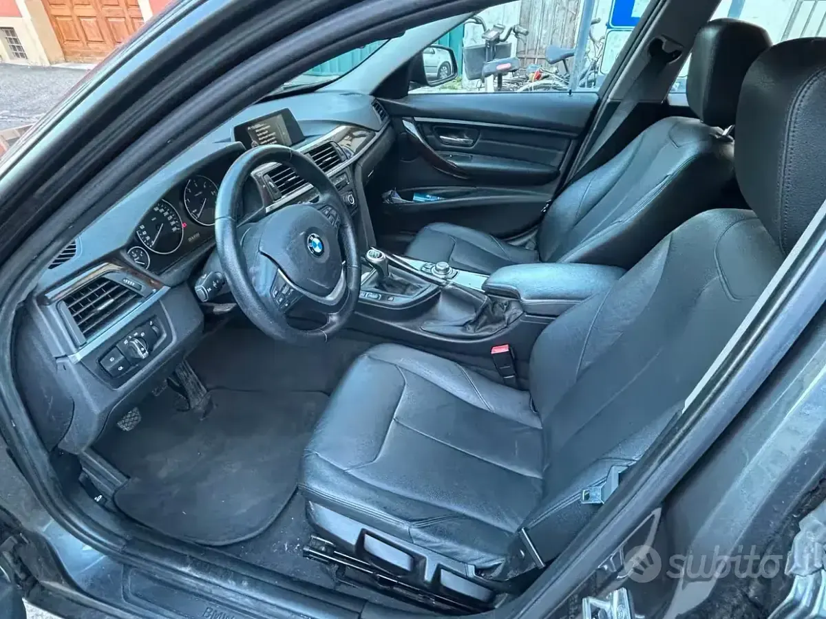 Usata BMW 320 184 CV (135 kW) 2016 Grigio Station wagon