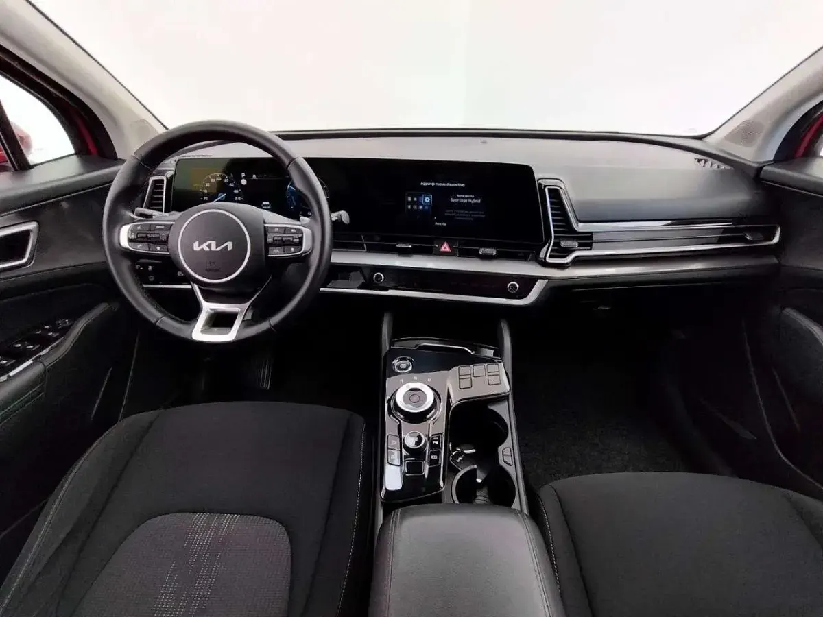 Usata Kia Sportage Style 230 CV (169 kW) 2022 Rosso SUV