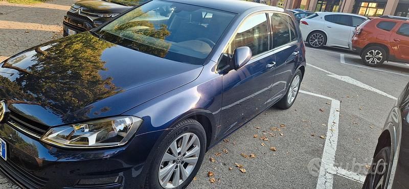 Usata VW Golf VII 110 CV (80 kW) 2013 Blu Berlina