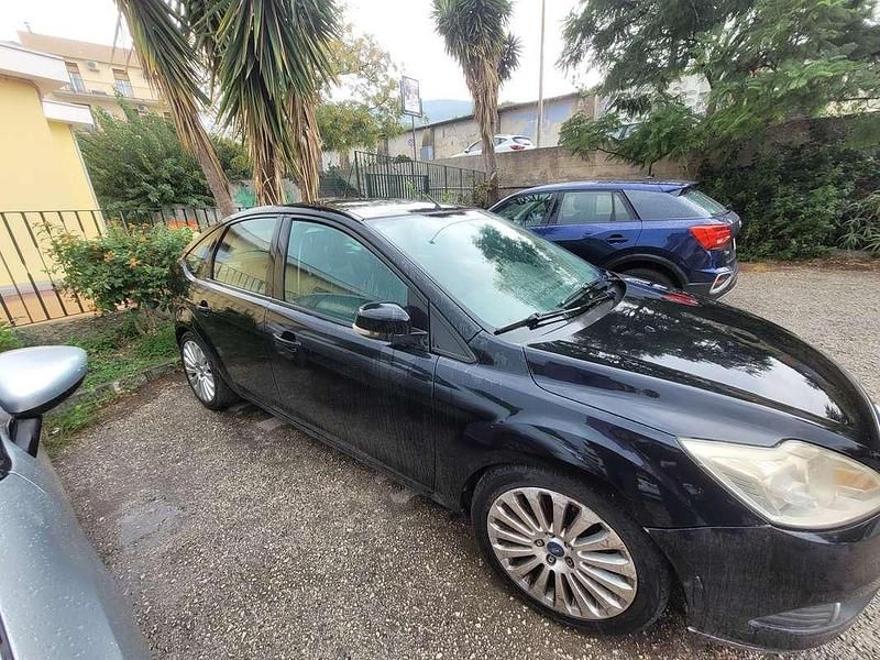 Usata Ford Focus Titanium 90 CV (66 kW) 2008 Nero Berlina