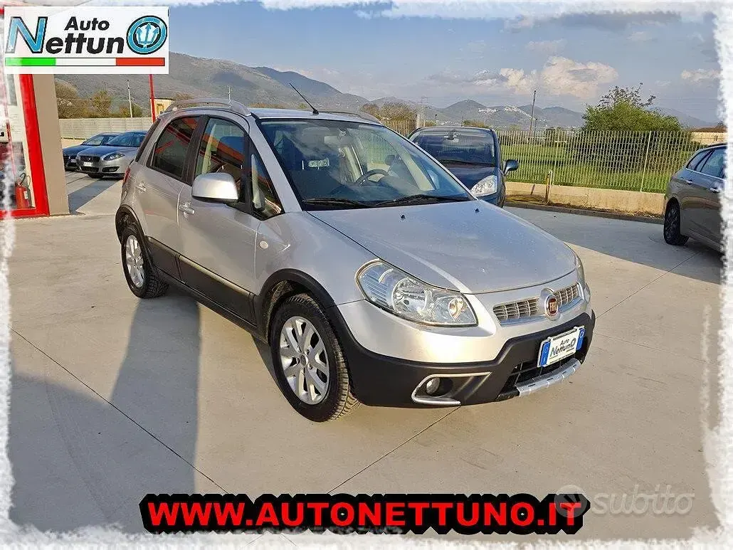 Usata Fiat Sedici Emotion 120 CV (88 kW) 2010 Grigio SUV