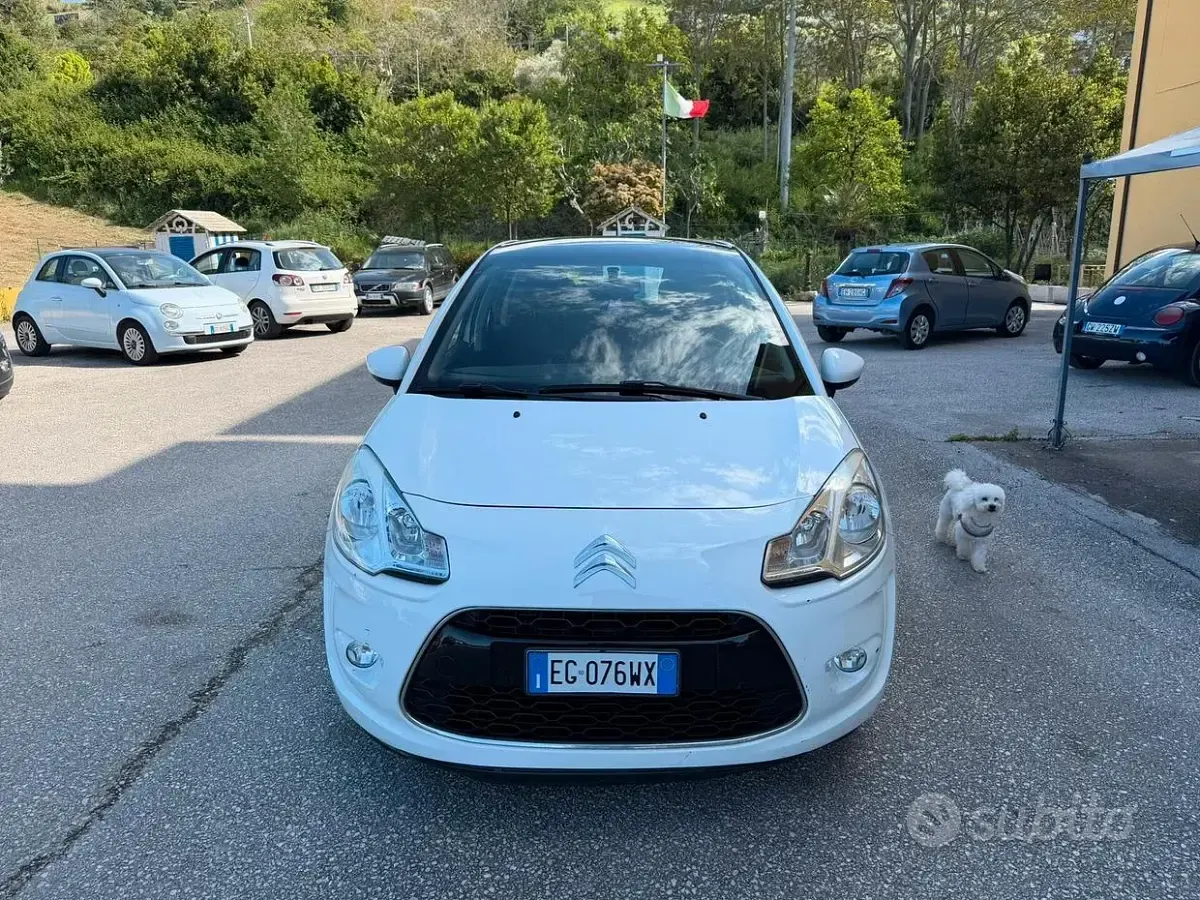Usata Citroën C3 Exclusive 60 CV (44 kW) 2011 Bianco Berlina