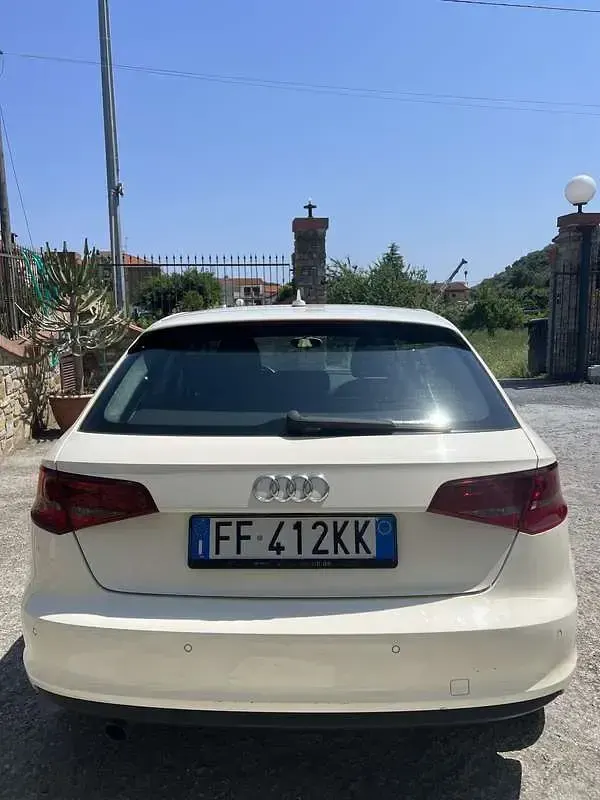Usata Audi A3 Ambition 105 CV (77 kW) 2013 Berlina