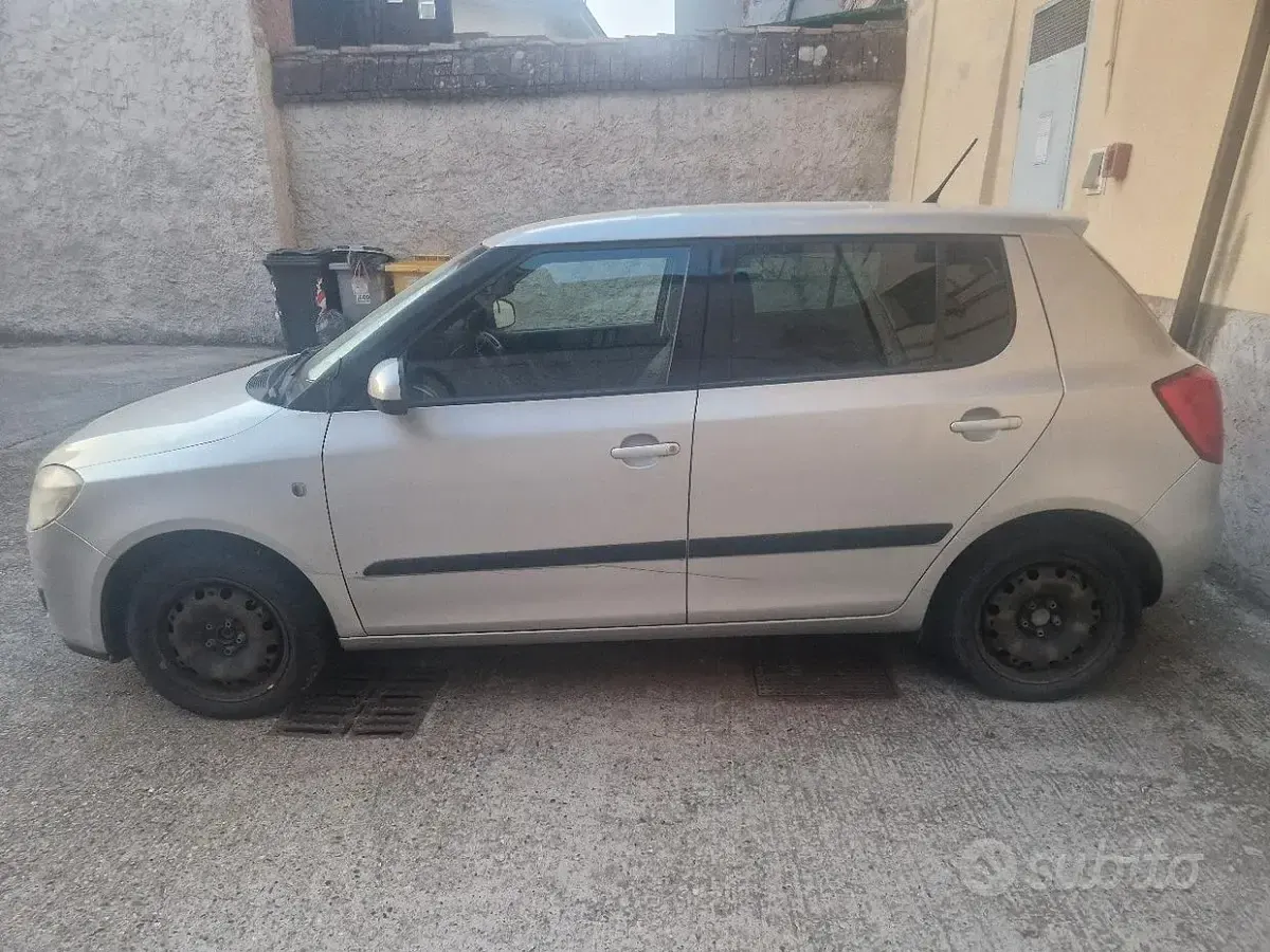 Usata Skoda Fabia Sport 80 CV (58 kW) 2007 Grigio Berlina