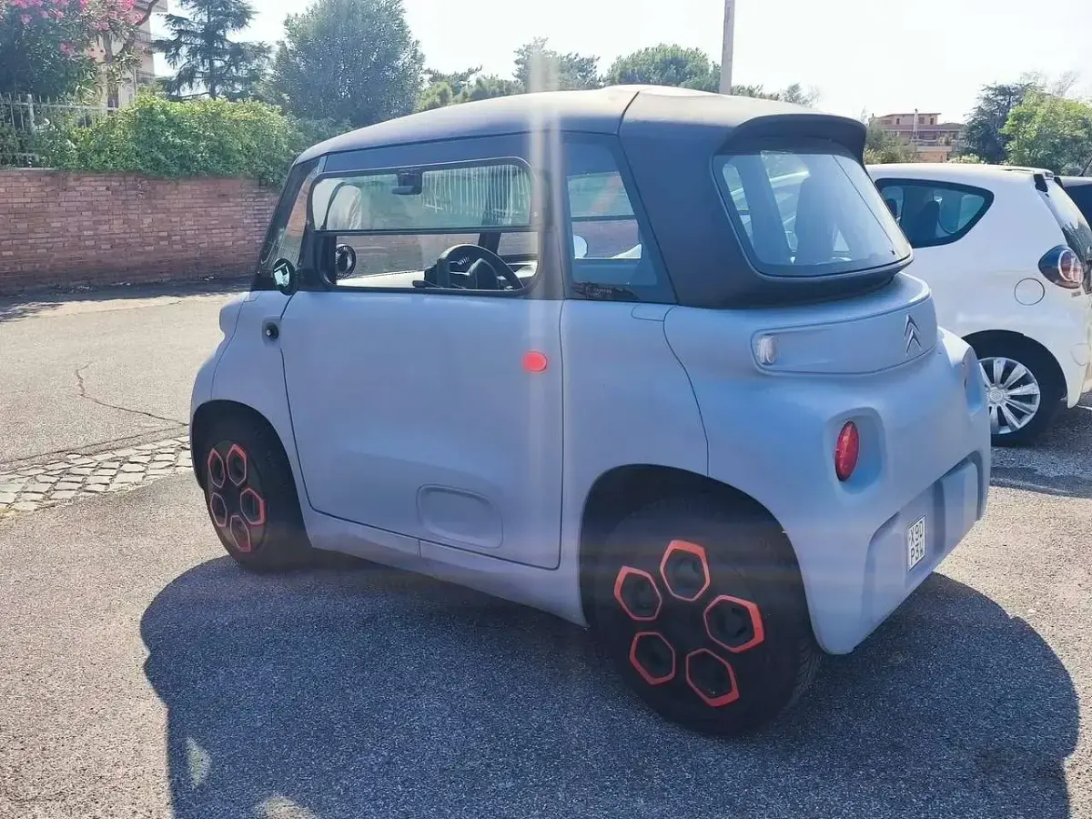Usata Citroën AMI 2022 Grigio Utilitaria