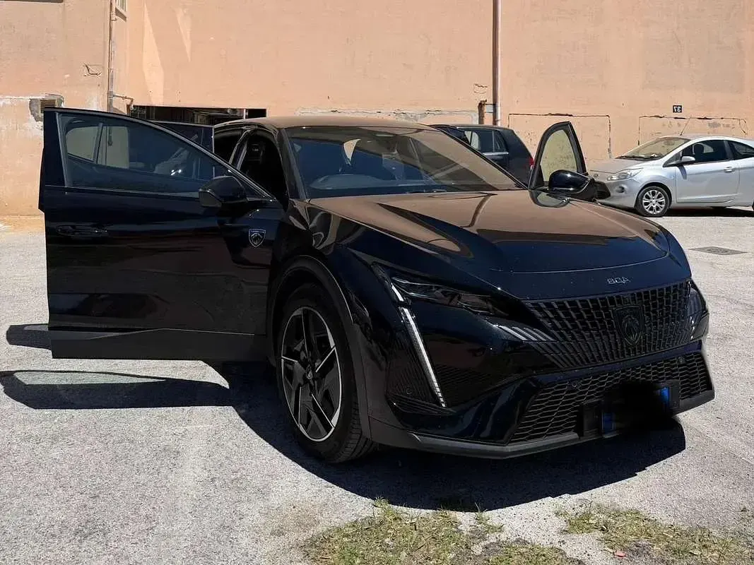 Usata Peugeot 408 GTi 145 CV (106 kW) 2025 Nero SUV