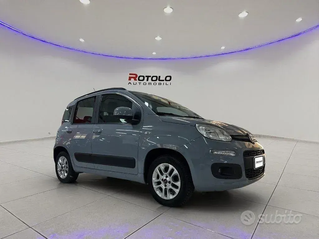 Usata Fiat Panda Lounge 69 CV (50 kW) 2019 Grigio Berlina