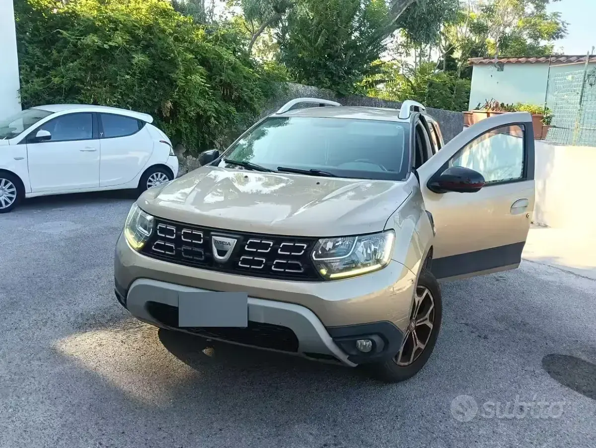 Usata Dacia Duster 114 CV (83 kW) 2019 Bianco SUV