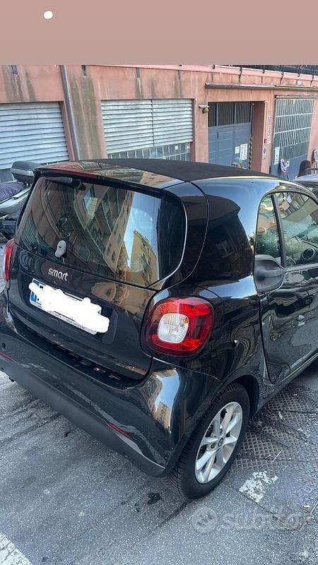 Usata Smart ForFour 2017 Nero Utilitaria