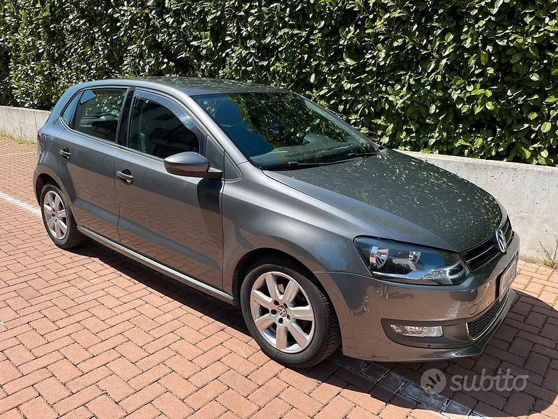 Usata VW Polo 105 CV (77 kW) 2011 Grigio Berlina