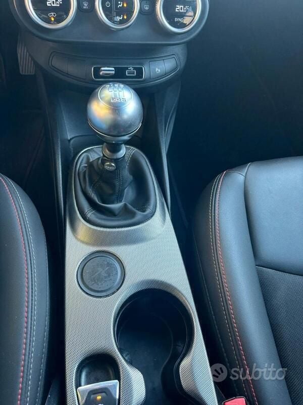 Usata Fiat 500X 130 CV (95 kW) 2022 Blu SUV