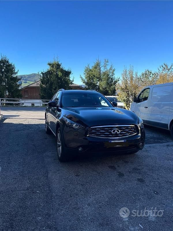 Nero Usata 2011 Infiniti Fx30 Premium SUV | 8500 € (Super prezzo) - Immagine 1/4