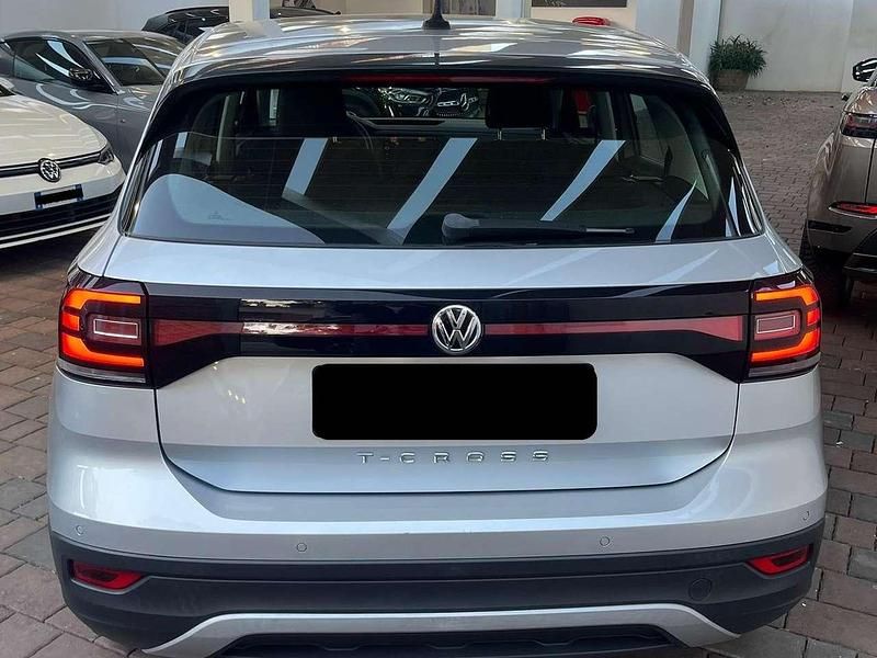 Begagnad VW T-Cross Style 95 HK (69 kW) 2020 Silver SUV