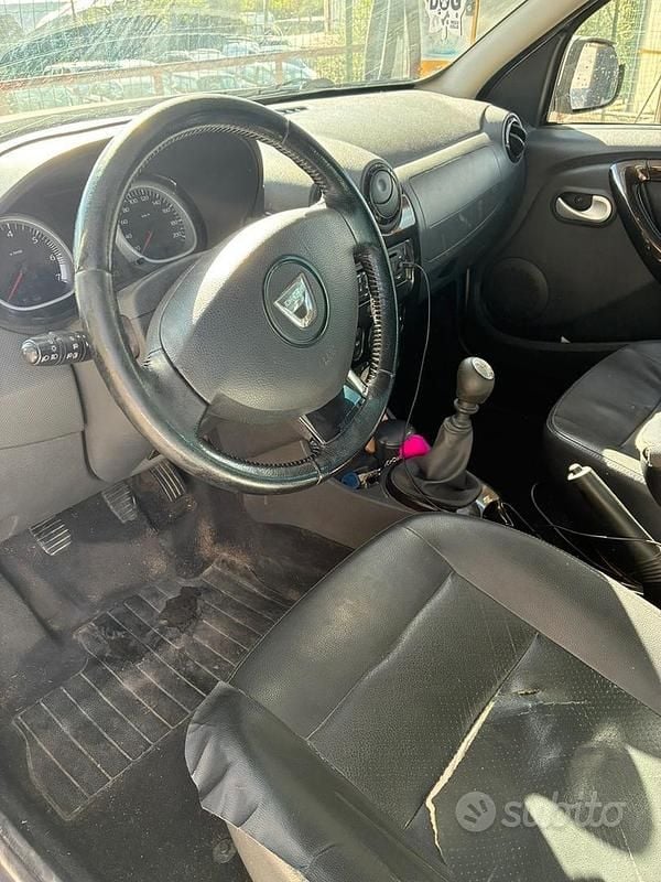 Usata Dacia Duster 125 CV (91 kW) 2011 Verde SUV