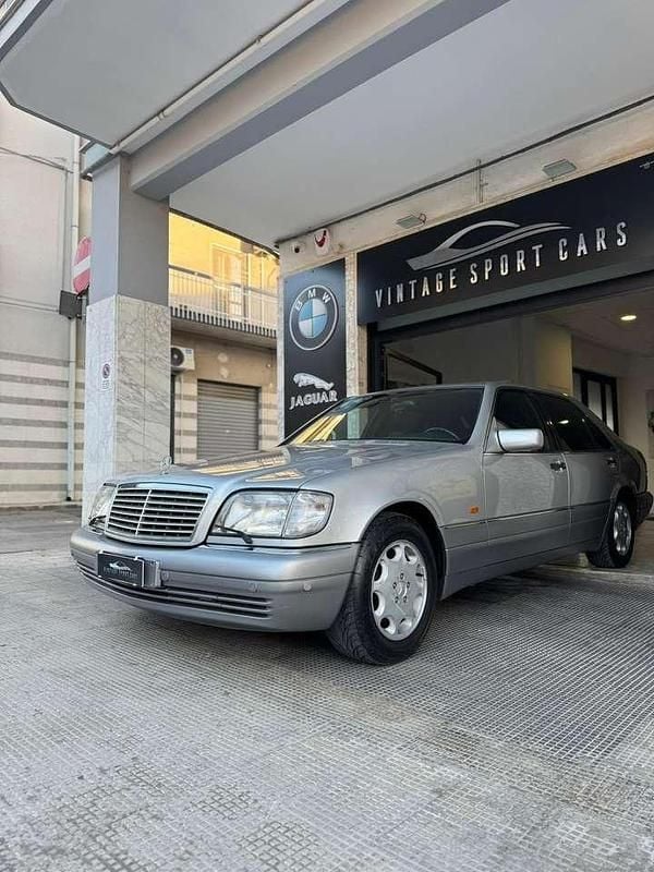 Usata Mercedes S600 408 CV (300 kW) 1995 Grigio Berlina