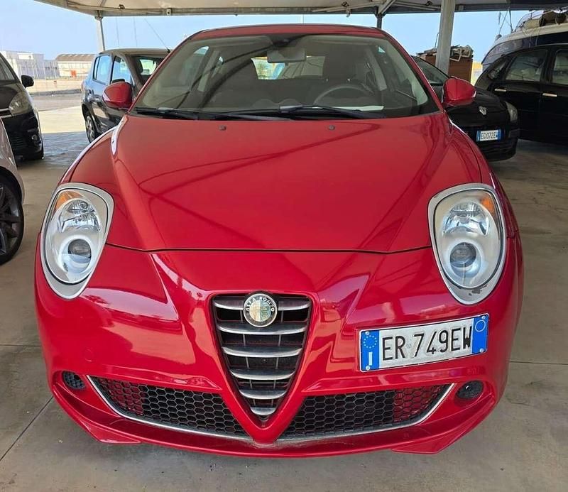 Usata Alfa Romeo MiTo Super 70 CV (51 kW) 2013 Rosso Utilitaria