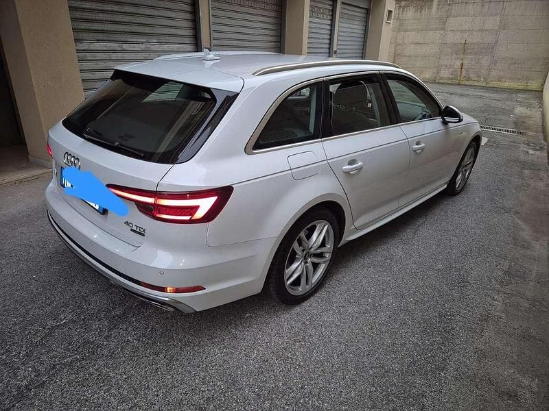 Usata 2019 Audi A4 S-Line Station wagon | 20.000 € (Super prezzo) - Immagine 1/4