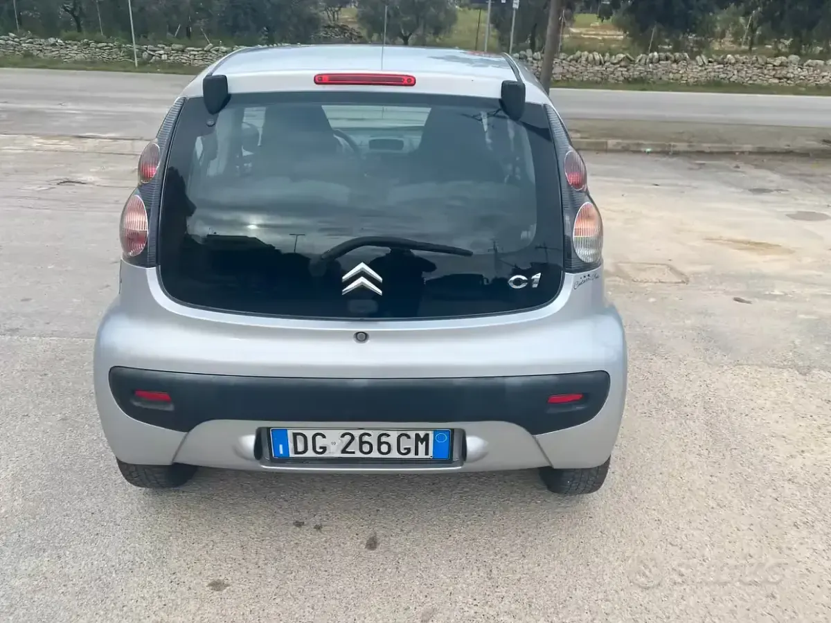 Gebraucht Citroën C1 68 PS (50 kW) 2007 Grau Kleinwagen