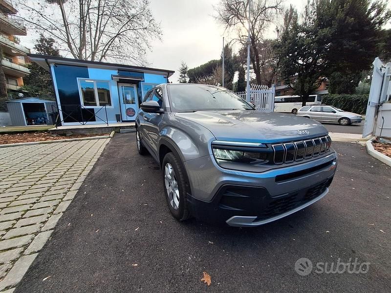 Usata Jeep Avenger Altitude 101 CV (74 kW) 2024 Grigio SUV