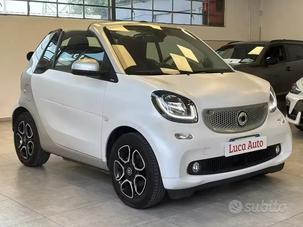 Usata Smart ForTwo Cabrio 71 CV (52 kW) 2017 Bianco Cabrio