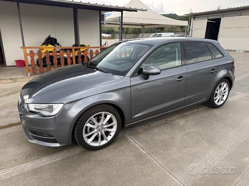 Usata Audi A3 Attraction 150 CV (110 kW) 2015 Grigio Berlina