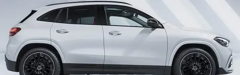 Usata Mercedes GLA200 Advanced Plus 150 CV (110 kW) 2025 Grigio SUV