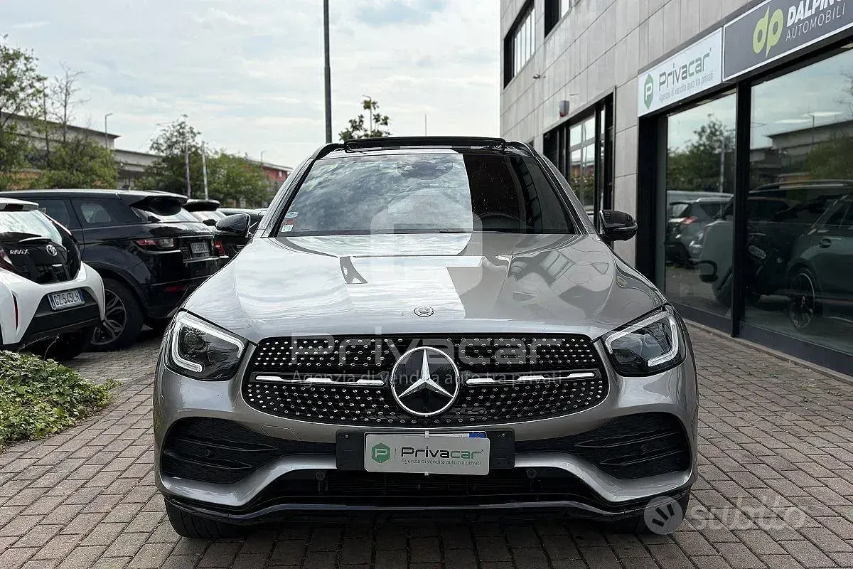 Usata Mercedes GLC300 Premium Plus 245 CV (180 kW) 2020 Grigio SUV
