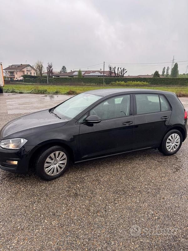 Usata VW Golf VII Trendline 90 CV (66 kW) 2014 Nero Berlina