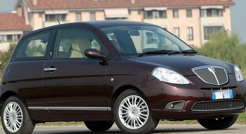 Usata Lancia Ypsilon 60 CV (44 kW) 2009 Lilla Utilitaria