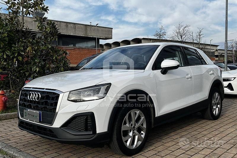 Usata Audi Q2 Business 116 CV (85 kW) 2023 Bianco SUV