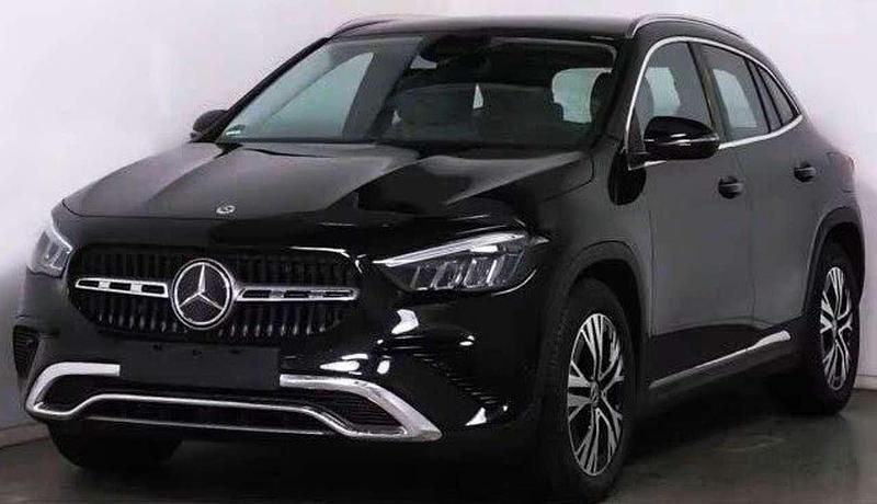 Nero Usata 2024 Mercedes GLA200 Advanced SUV | 35.680 € (Super prezzo) - Immagine 1/4