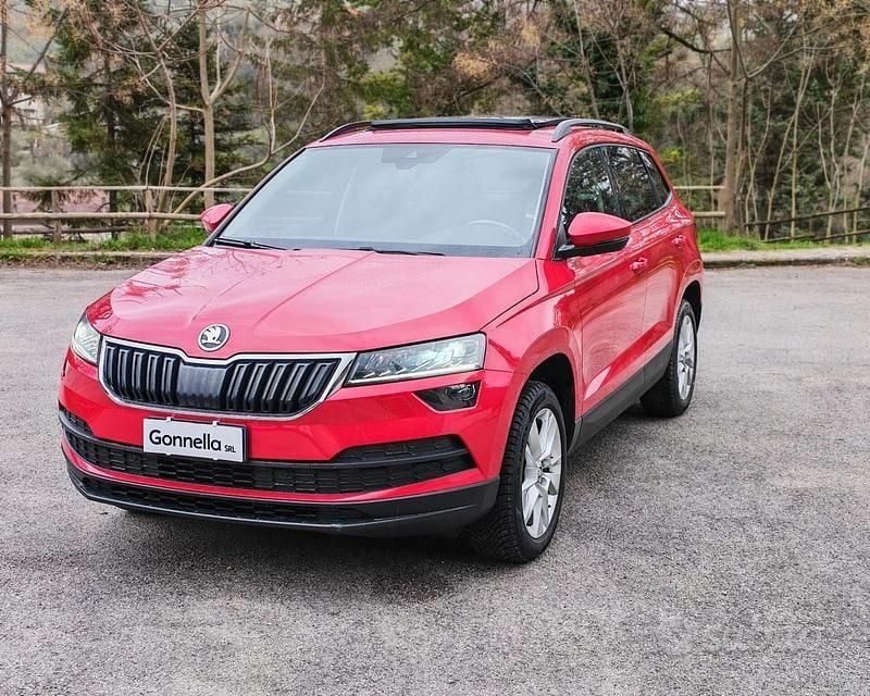 Usata Skoda Karoq Executive 116 CV (85 kW) 2019 Rosso SUV