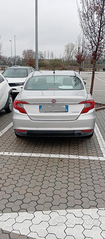 Usata Fiat Tipo 120 CV (88 kW) 2016 Grigio Station wagon