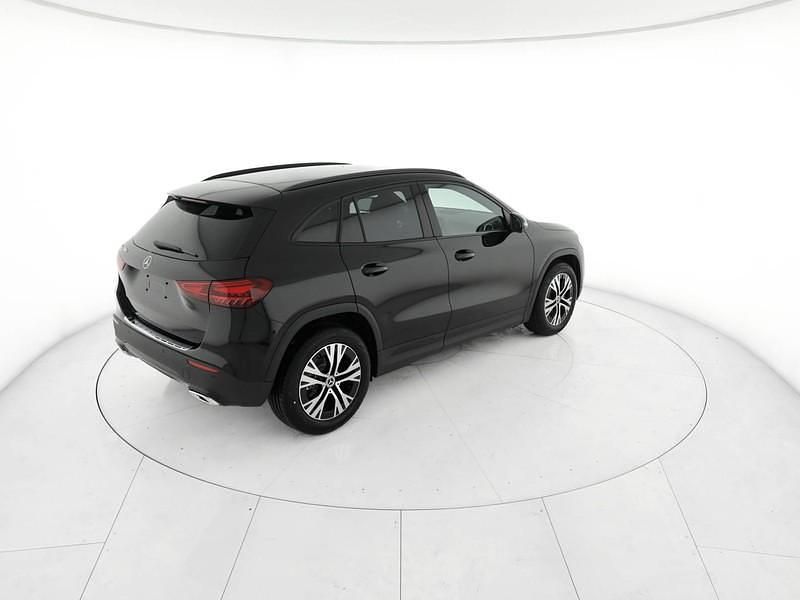 Nuova Mercedes GLA200 Progressive 150 CV (110 kW) 2026 Nero SUV