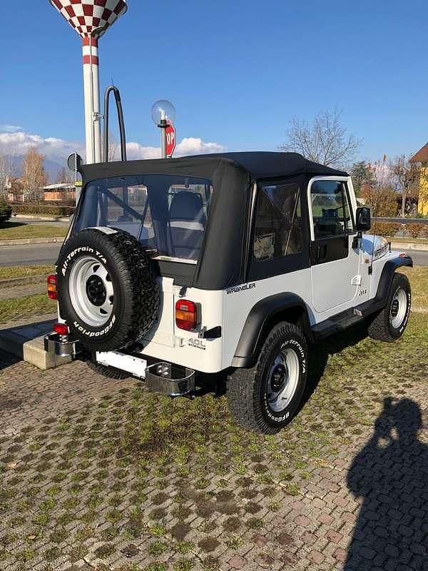 Begagnad Jeep Wrangler Limited 184 HK (135 kW) 1995 SUV